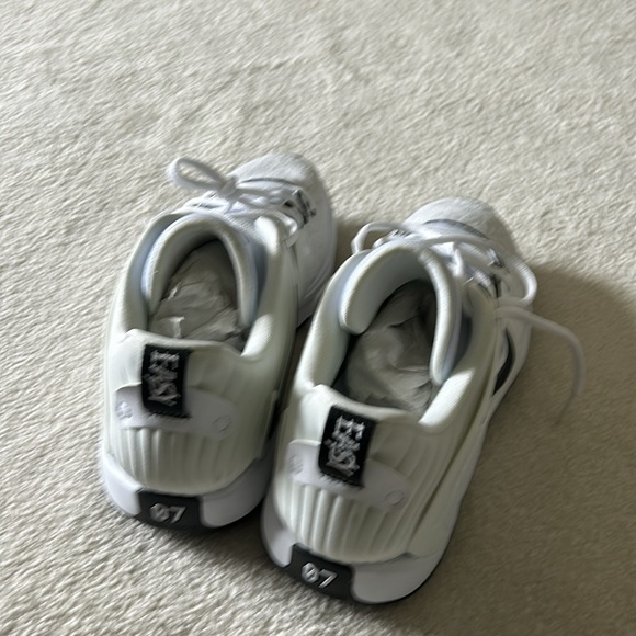 Nike KD 15 Black and White Brand New Men’s Sneakers - Picture 4 of 6